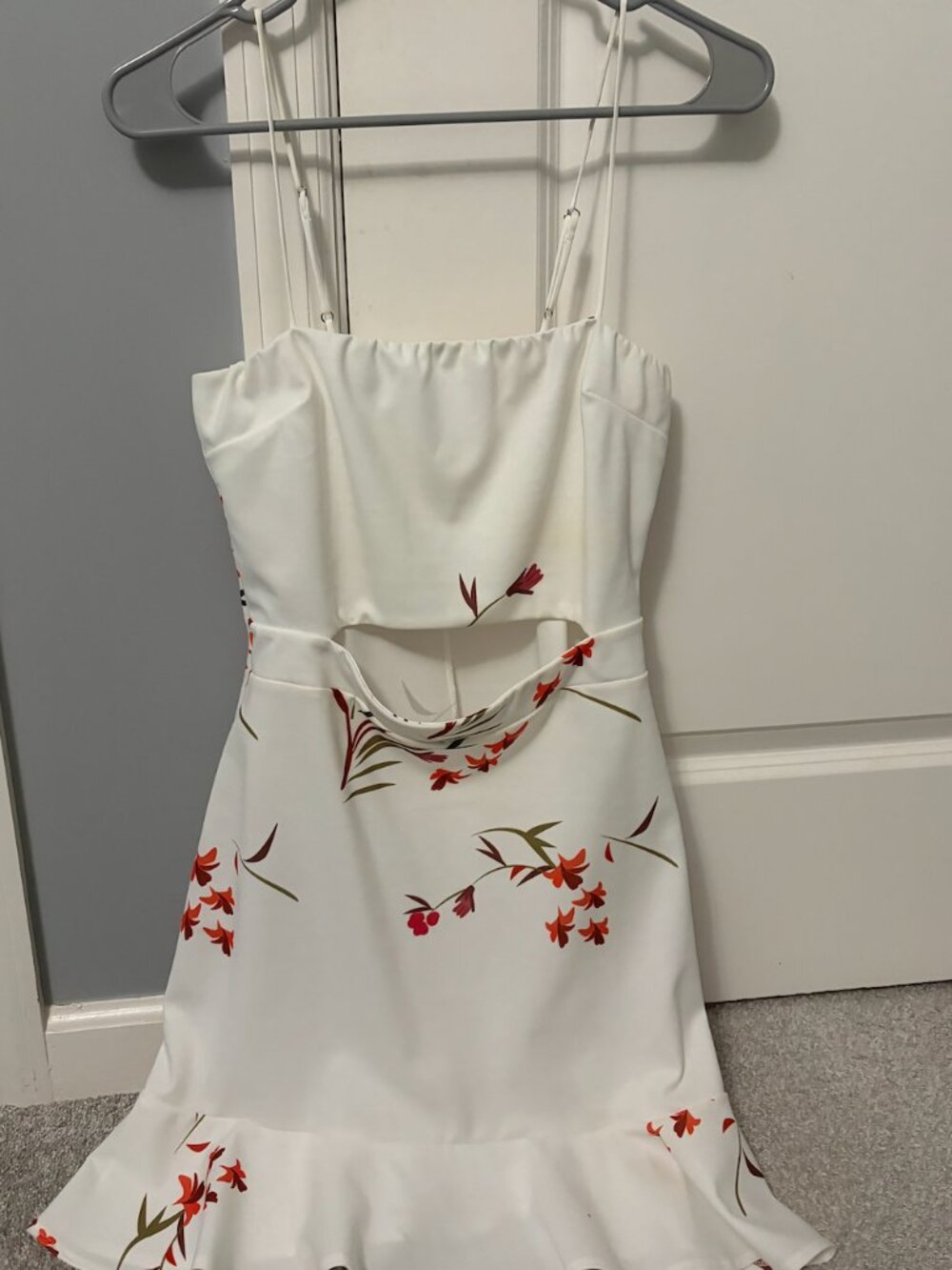 Lucy in the Sky Mini Cutout Floral Dress